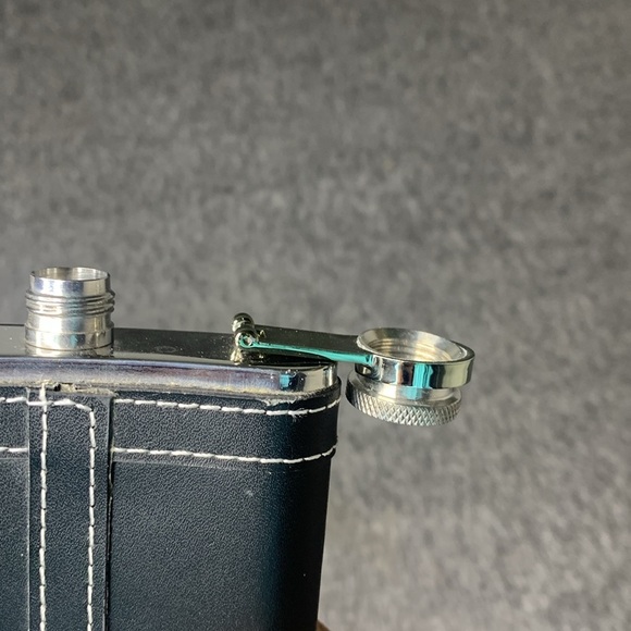 Bey Berk 6 oz. Stainless Steel Flask - Picture 5 of 5